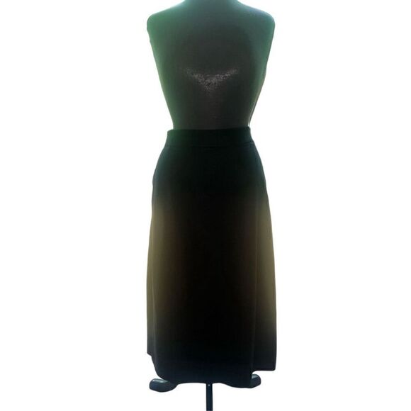 Collections for Le suit Skirt - Picture 3 of 3